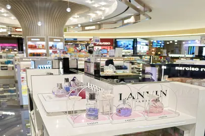 Beauty retail in aeroporto: come cambia l’esperienza di acquisto dei passeggeri