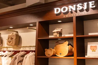 Donsje Amsterdam apre a Schiphol