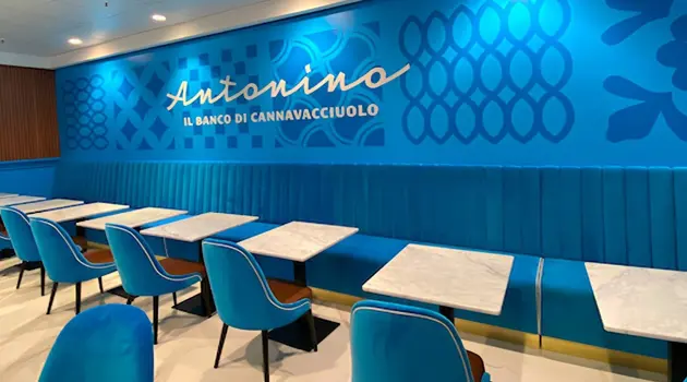 Antonino - il banco di Cannavacciuolo anche a Napoli