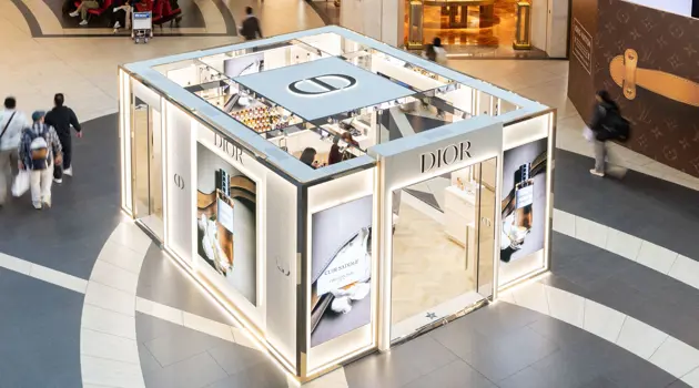 Dior firma un nuovo pop-up di lusso all’aeroporto di Roma Fiumicino