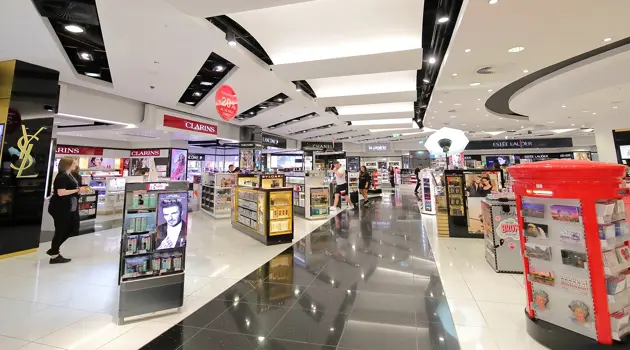 Heathrow è il miglior aeroporto al mondo per lo shopping