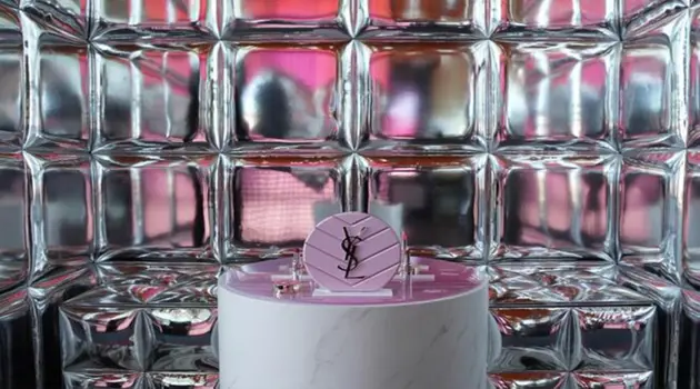 YSL Beauty conquista l’aeroporto di Buenos Aires