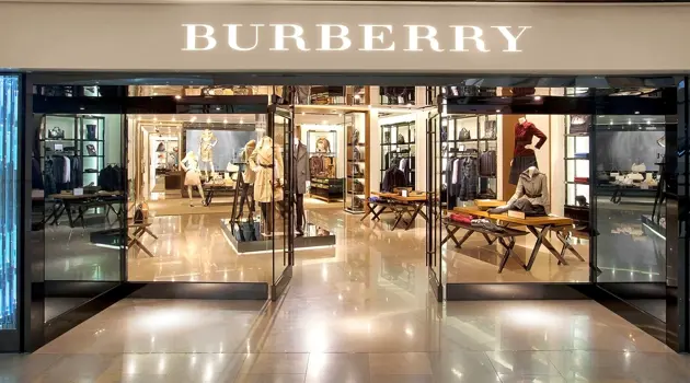 Burberry eleganza e lusso negli Aeroporti Internazionali