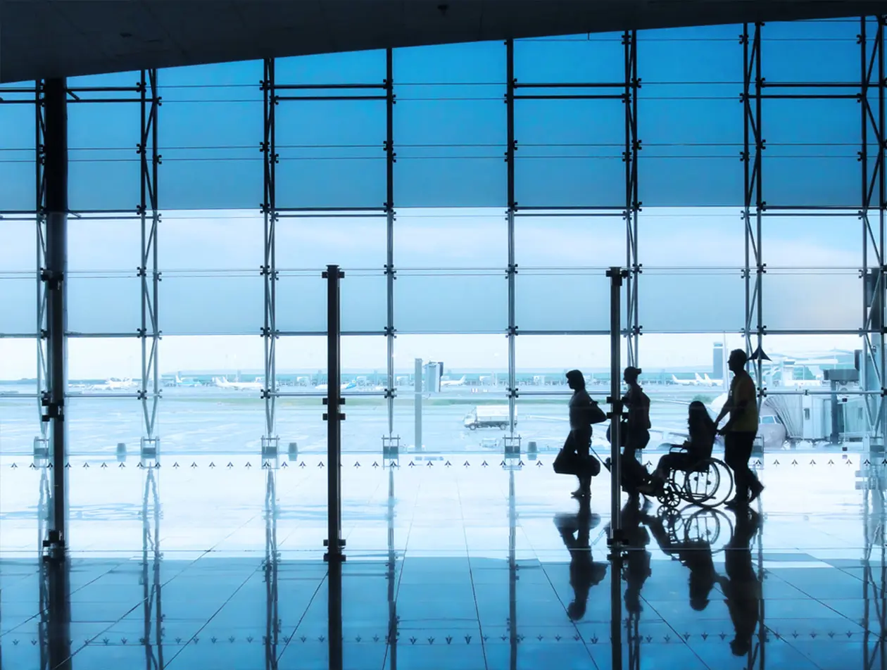 Passeggeri e disabili in aeroporto