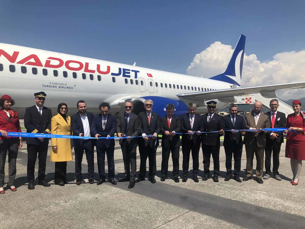 AnadoluJet aeromobile Boeing 737-800 all'Aeroporto di Milano Bergamo