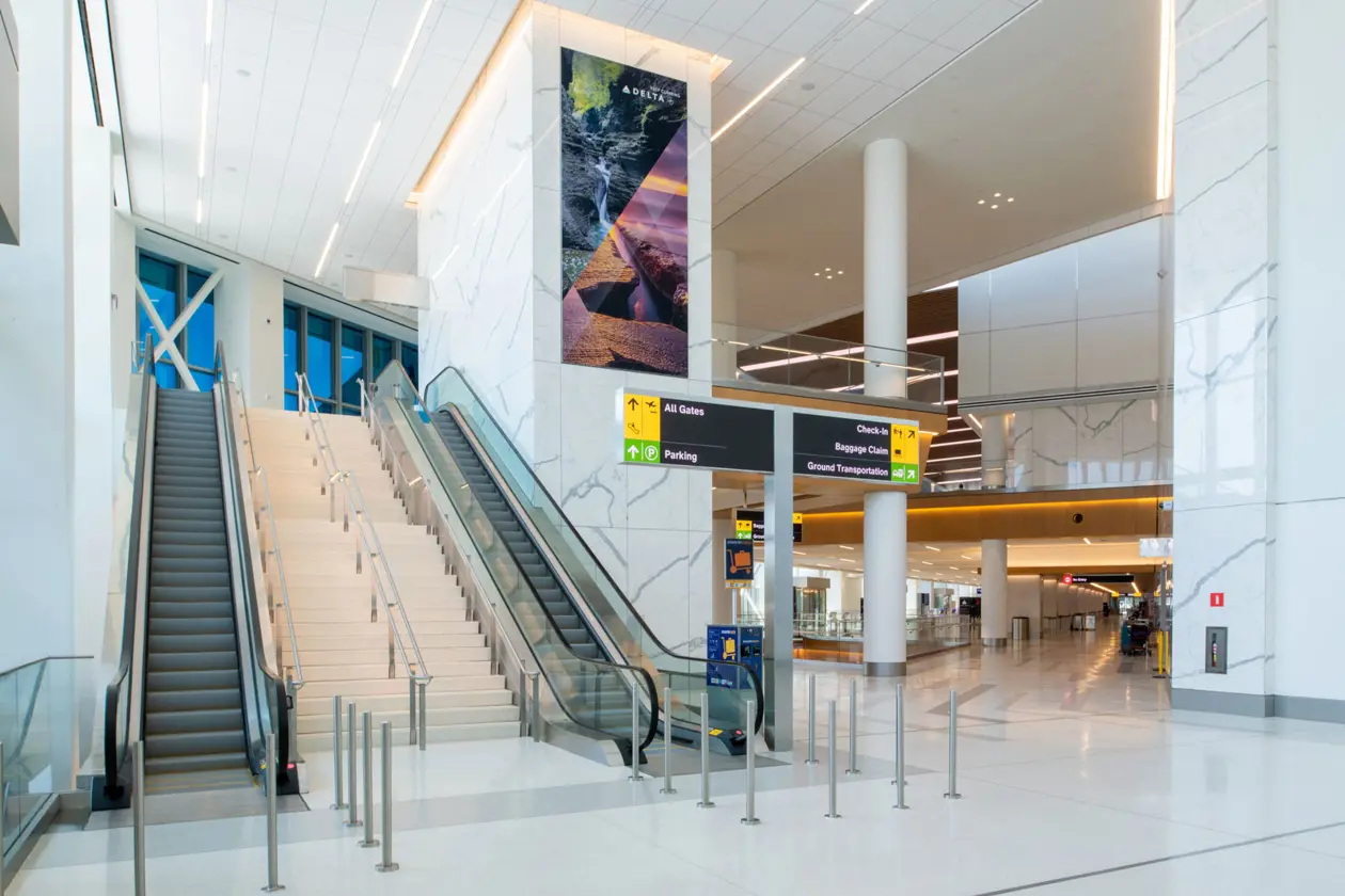 Terminal C all'aeroporto LaGuardia a New York