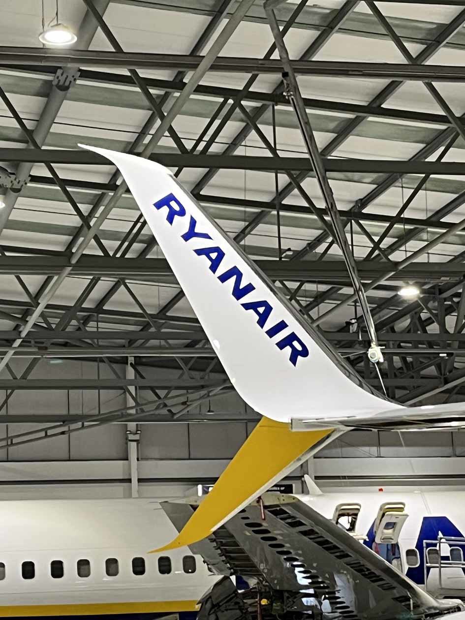 Ryanair: le Split Scimitar Winglets (alette con le estremità a «scimitarra») sul suo primo Boeing 737-800 Next Generation. Foto: Copyright © Ryanair