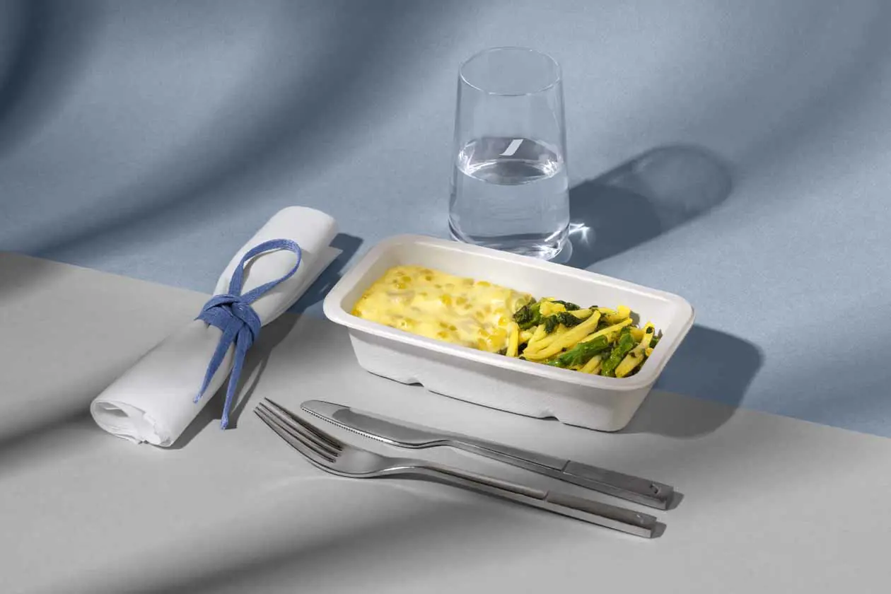 F. Simonin Premium Economy Dish 1 ©Air France