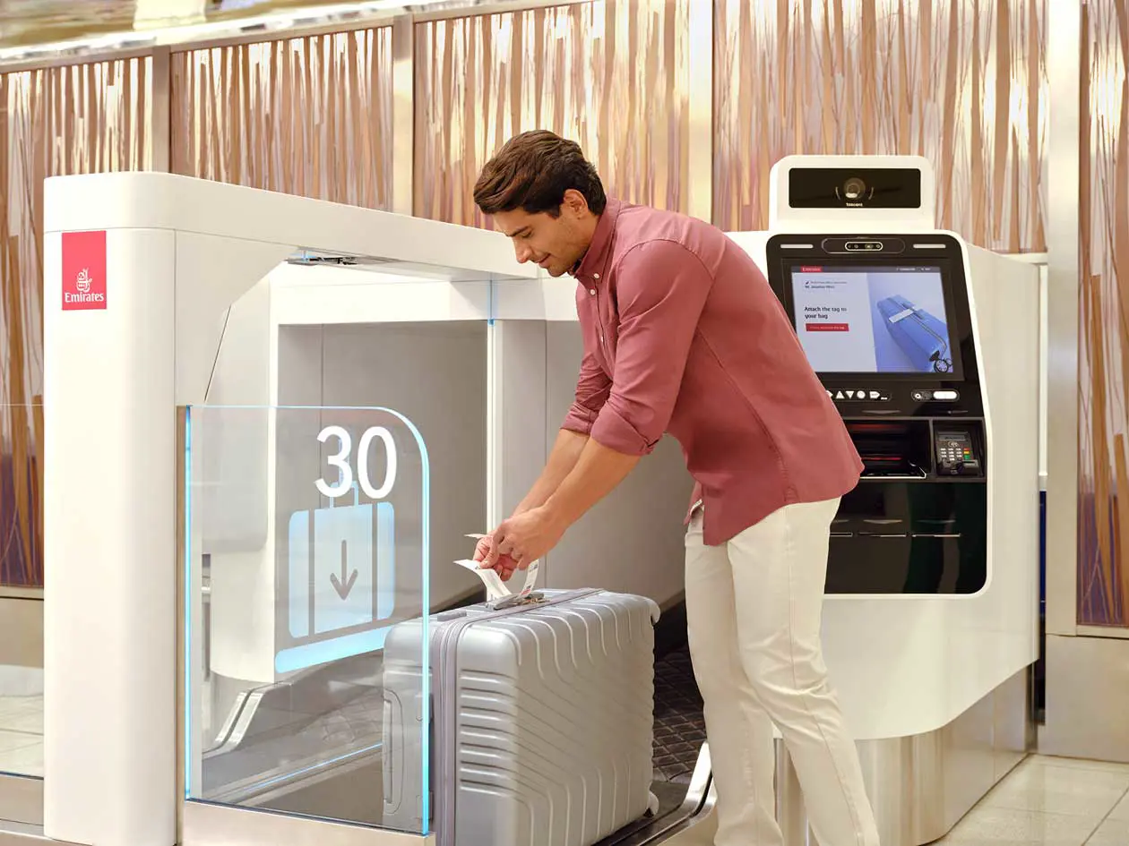 Peak Travel Advisory - Self Service Kiosk Copyright © Emirates Airlines / The Emirates Group