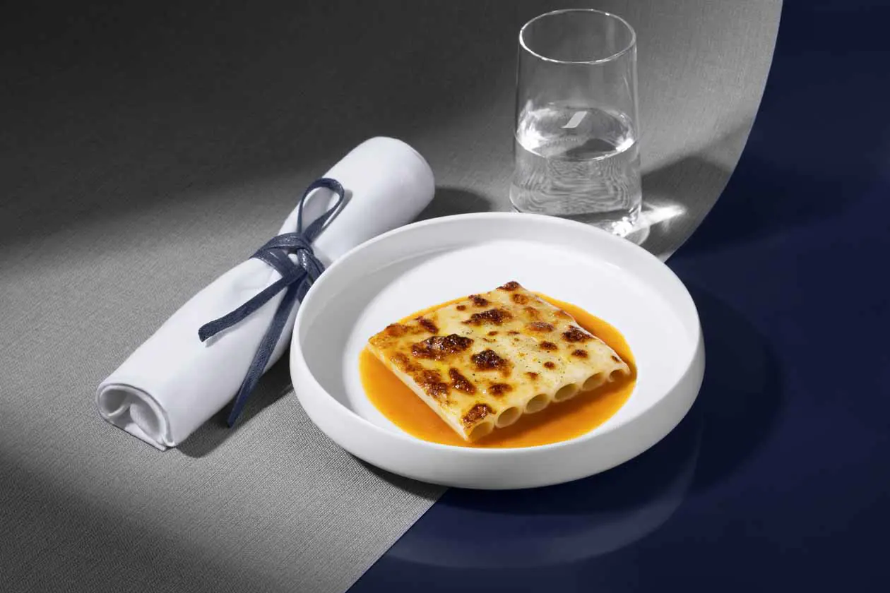 A. Lallement Business Dish © Air France