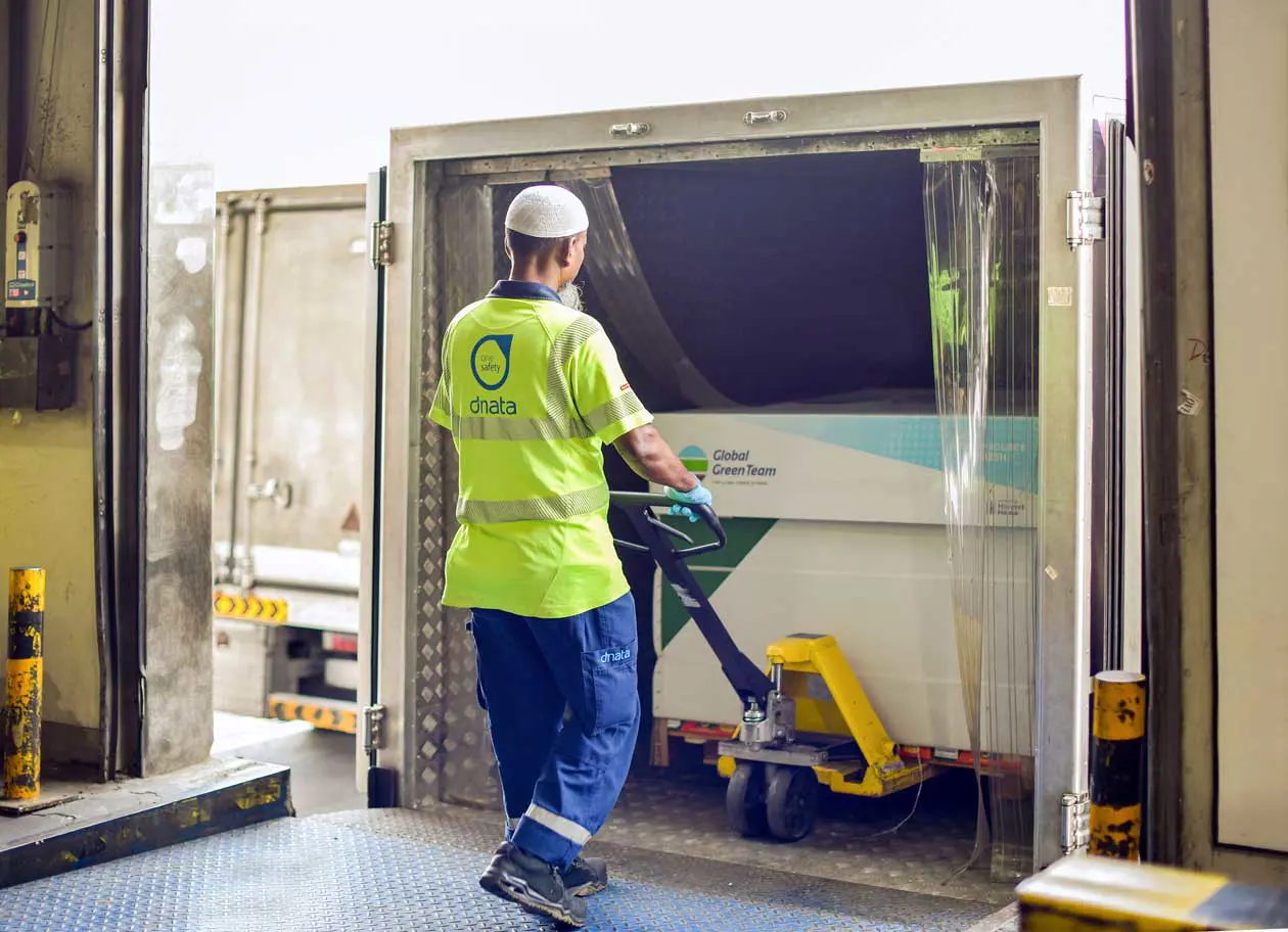 Come dnata mantiene freschi i prodotti deperibili a Dubai. Copyright © The Emirates Group.