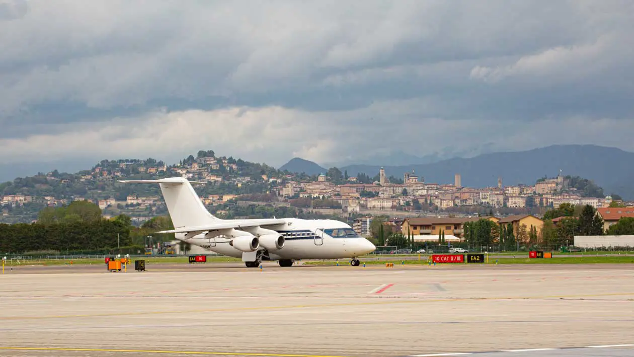 volo BAe146-100 decollato da BGY Airport