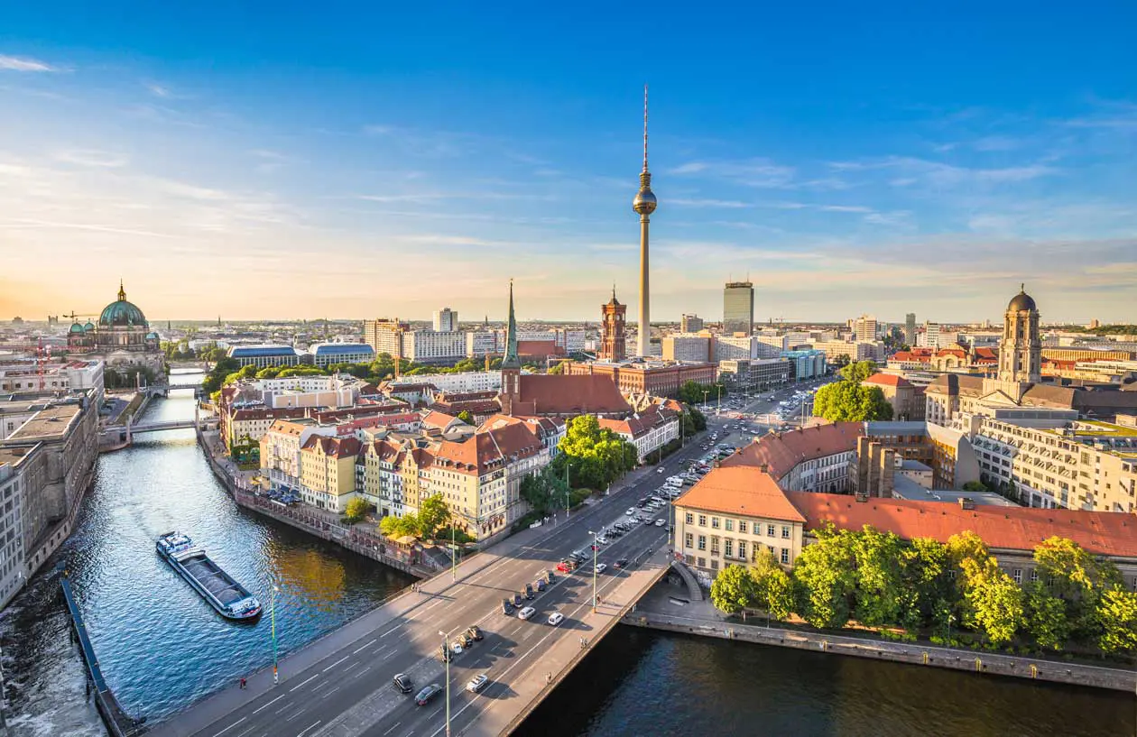 berlino: Copyright © Sisterscom.com / Shutterstock