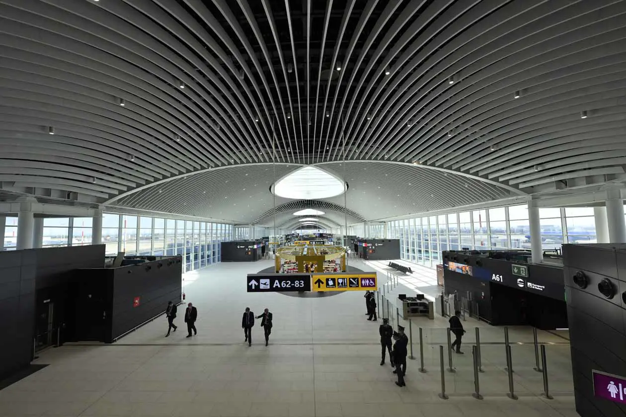 Molo A Imbarchi, Aeroporto di Roma Fiumicino