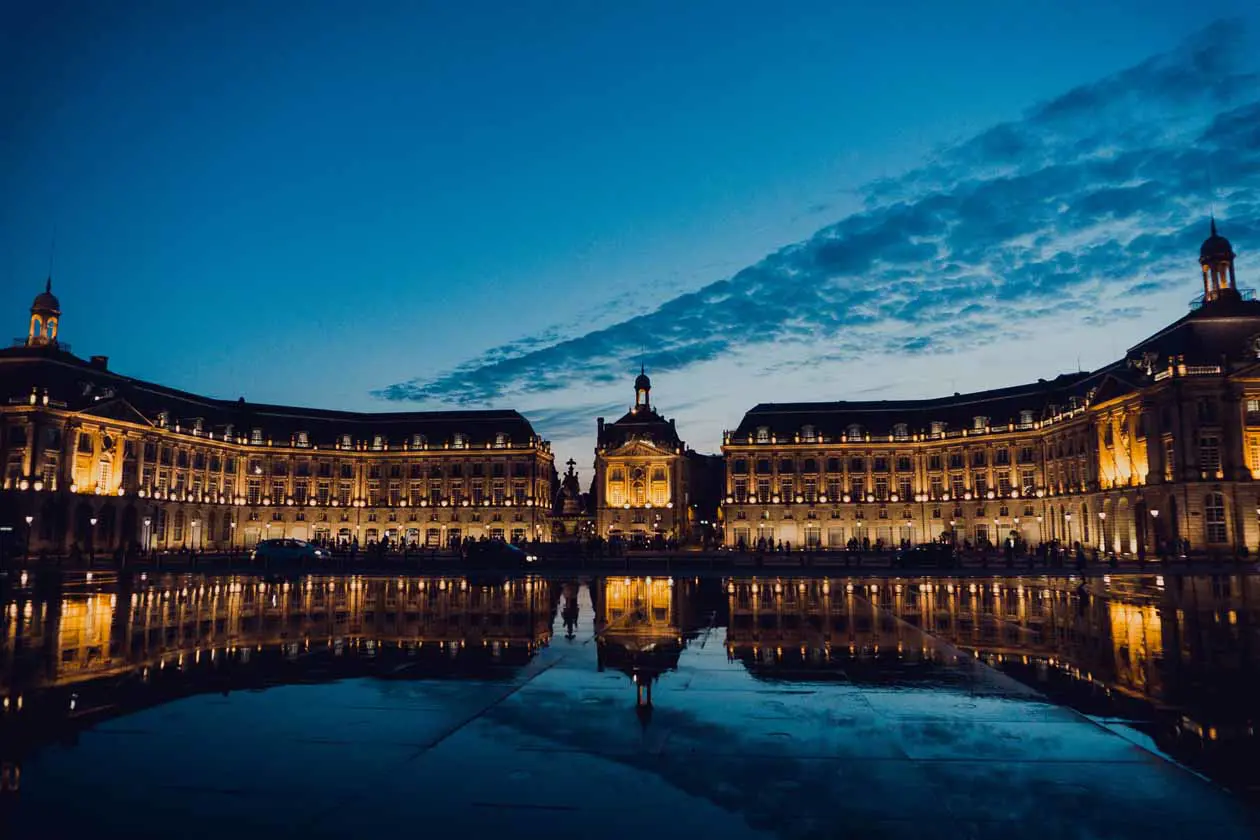  Bordeaux - Unsplash