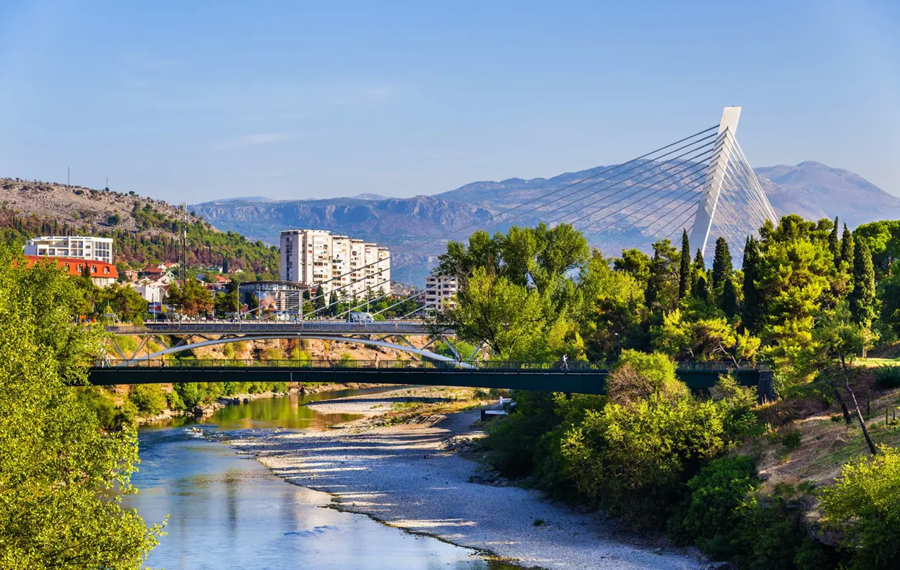 Podgorica Foto: Copyright © Sisterscom.com / Shutterstock