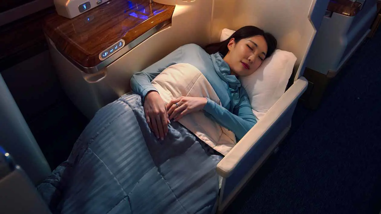 Emirates Business Class Loungewear. Copyright © Emirates Airlines / The Emirates Group