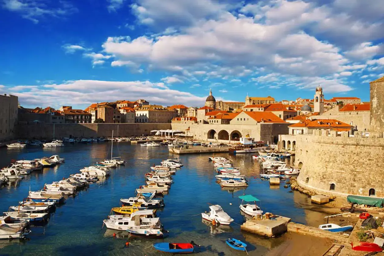 Dubrovnik Foto: Copyright © Sisterscom.com -&nbsp;Shutterstock