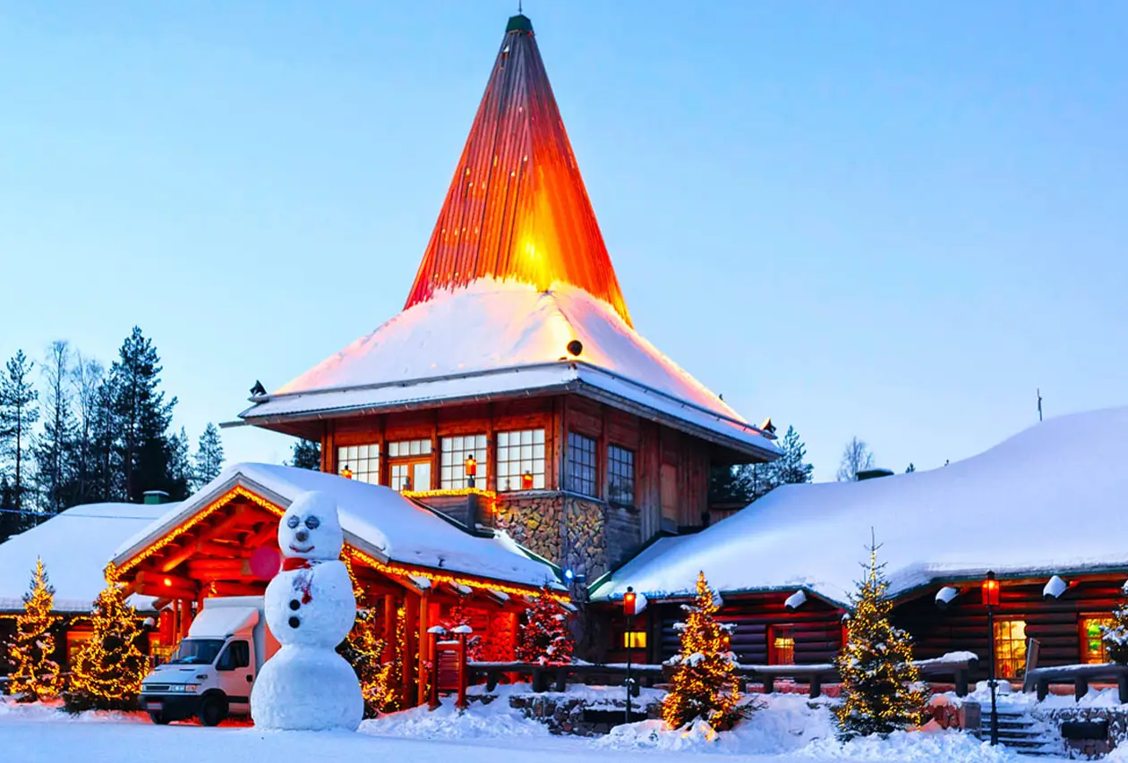 Rovaniemi Foto: Copyright © Sisterscom.com / Depositphotos