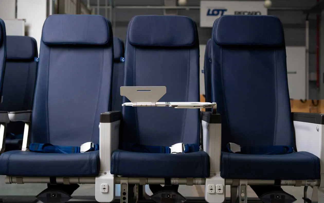 Sedili Recaro per LOT Polish Airlines Copyright © LOT Polish Airlines