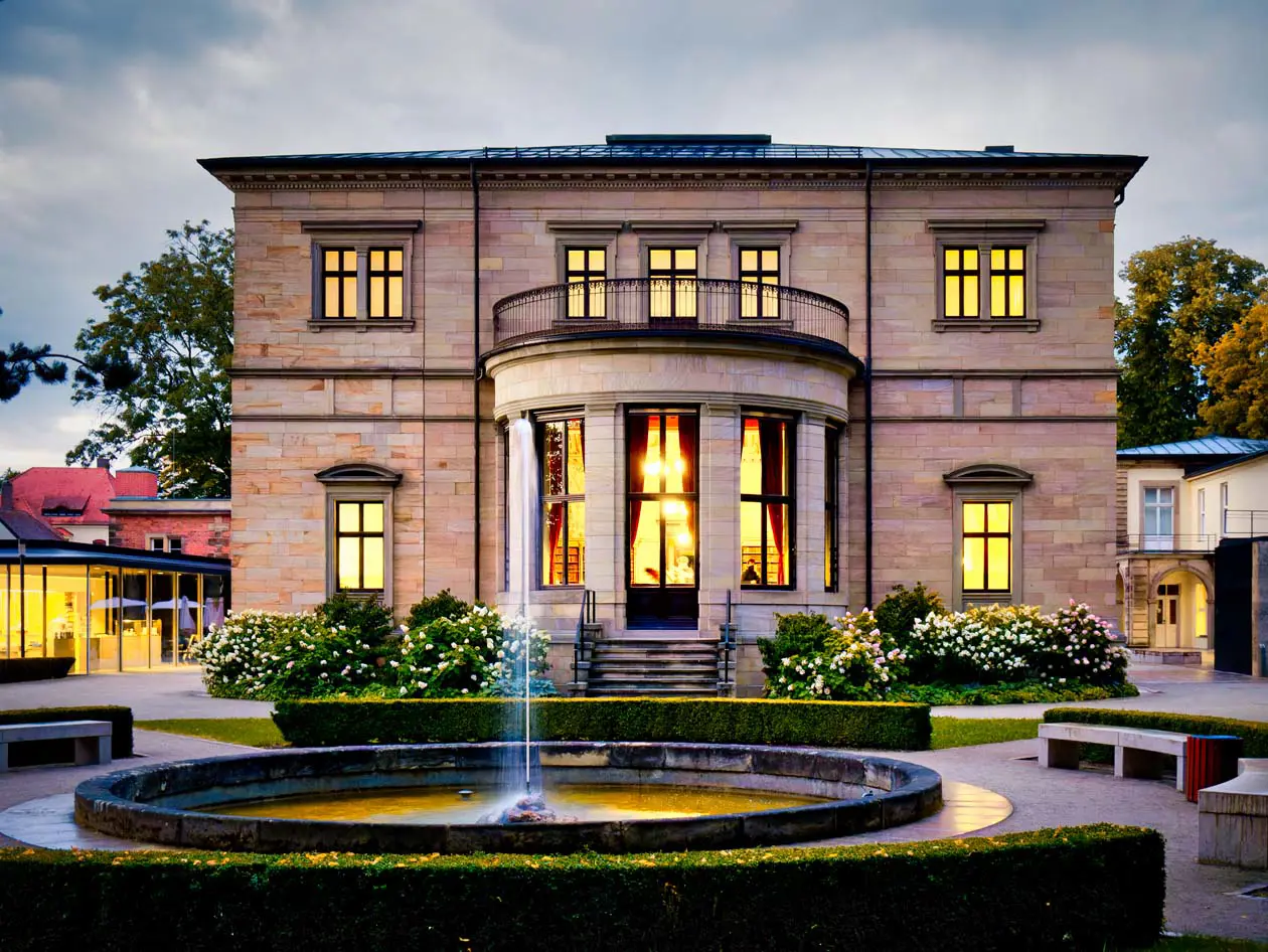 Vista del giardino della Haus Wahnfried Copyright © Mikhail Butovskiy / Bayreuth Marketing & Tourismus GmbH