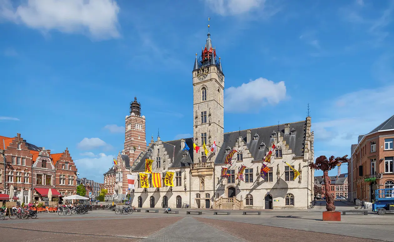 Dendermonde Copyright © Sisterscom.com / Depositphotos