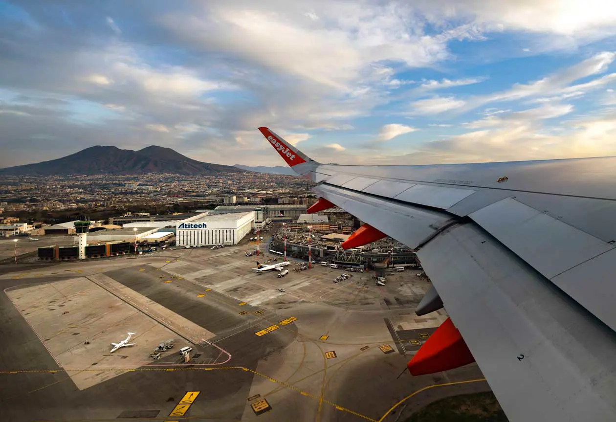 easyjet all'aeroporto di Napoli Copyright © easyjet