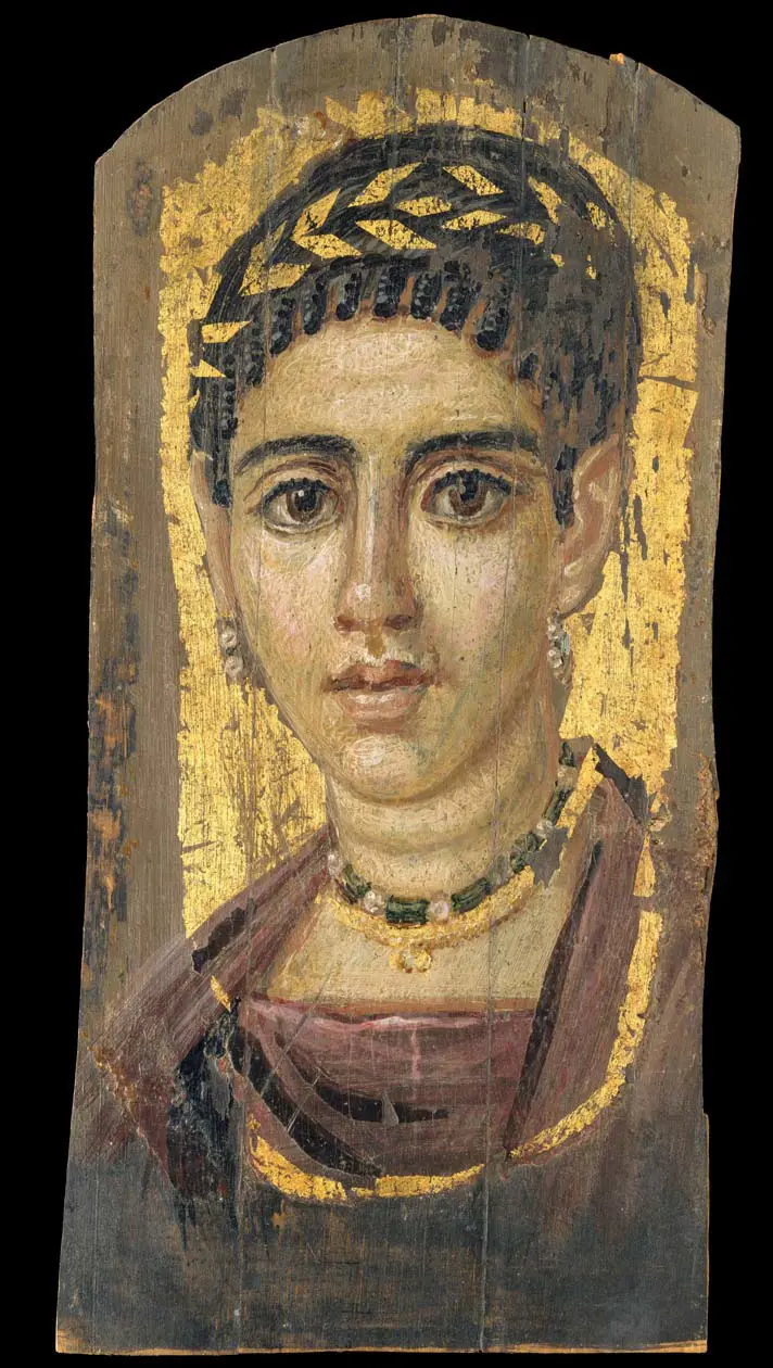Ritratto di una giovane donna con corona dorata 120–140 d.C. Encausto su legno con foglia d’oro Metropolitan Museum of Art Foto: Copyright © Ufficio Stampa Civita Mostre e Musei / Zètema Progetto Cultura