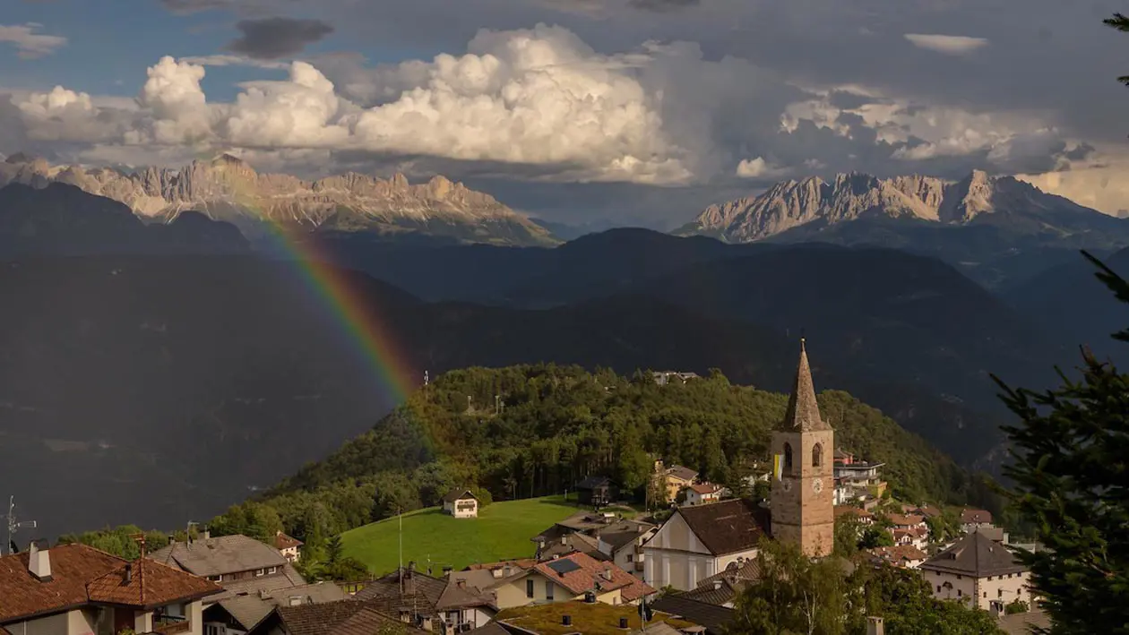 San Genesio. Foto: Copyright Ufficio stampa Azienda di Soggiorno e Turismo di Bolzano. © TV Jenesien-Michael Guggenberg