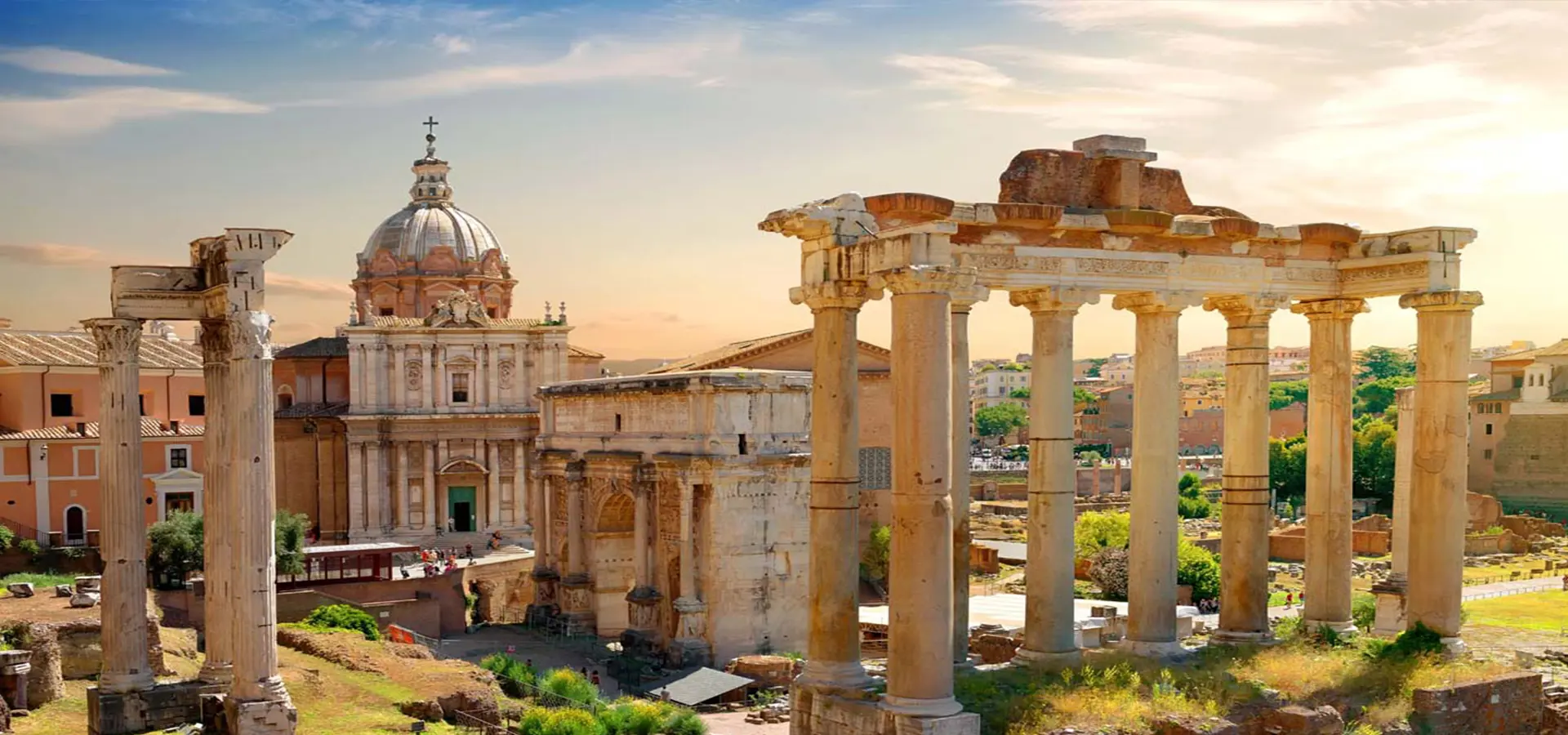 Fori imperiali di Roma. Foto: Copyright © Sisterscom.com / Depositphotos