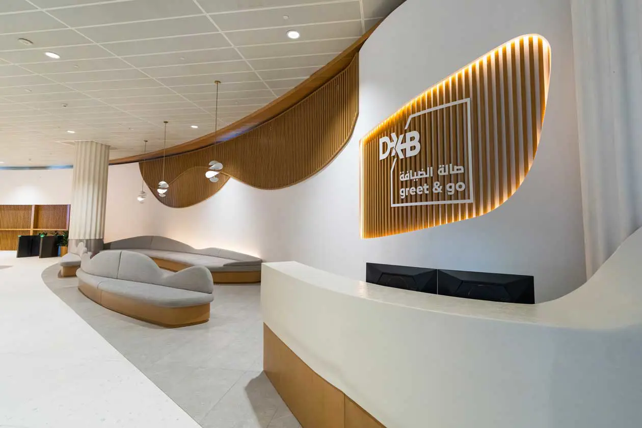 DXB Greet & Go al Terminal 3 dell'aeroporto di Dubai (DXB), area Arrivi Foto: Copyright © Dubai Airports