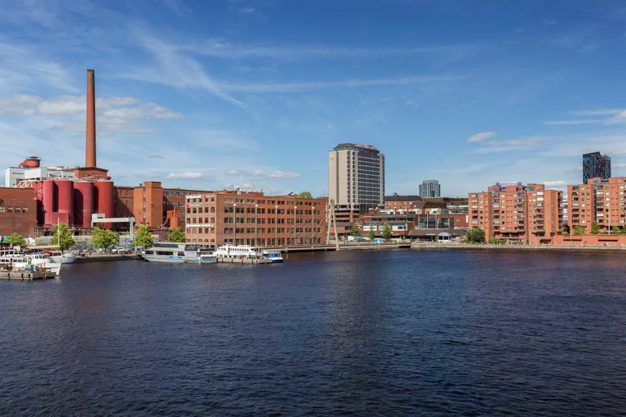 Tampere Copyright © Sisterscom.com, Shutterstock