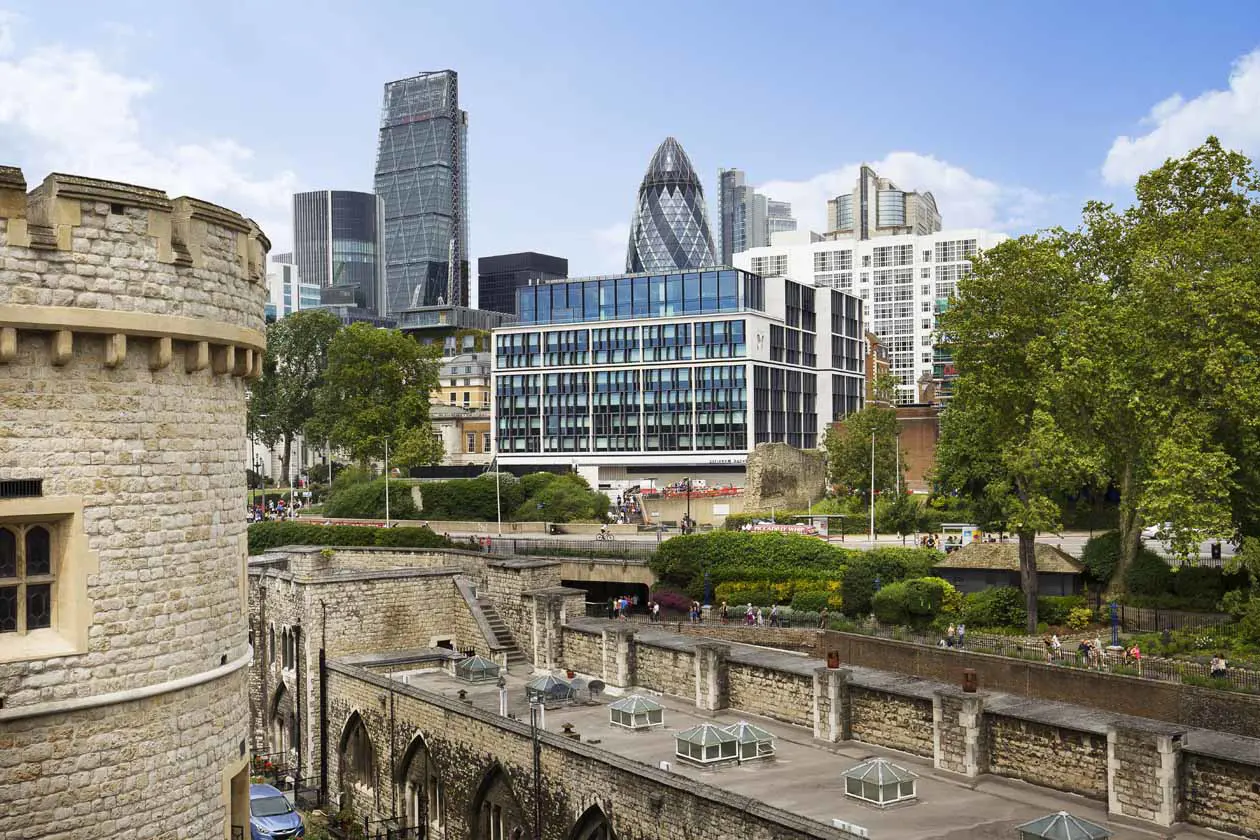 Hotel citizenM Tower of London, Londra