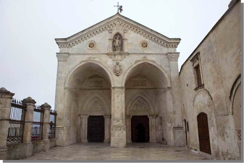 il Santuario di San Michele a Monte Sant’Angelo (Foggia)