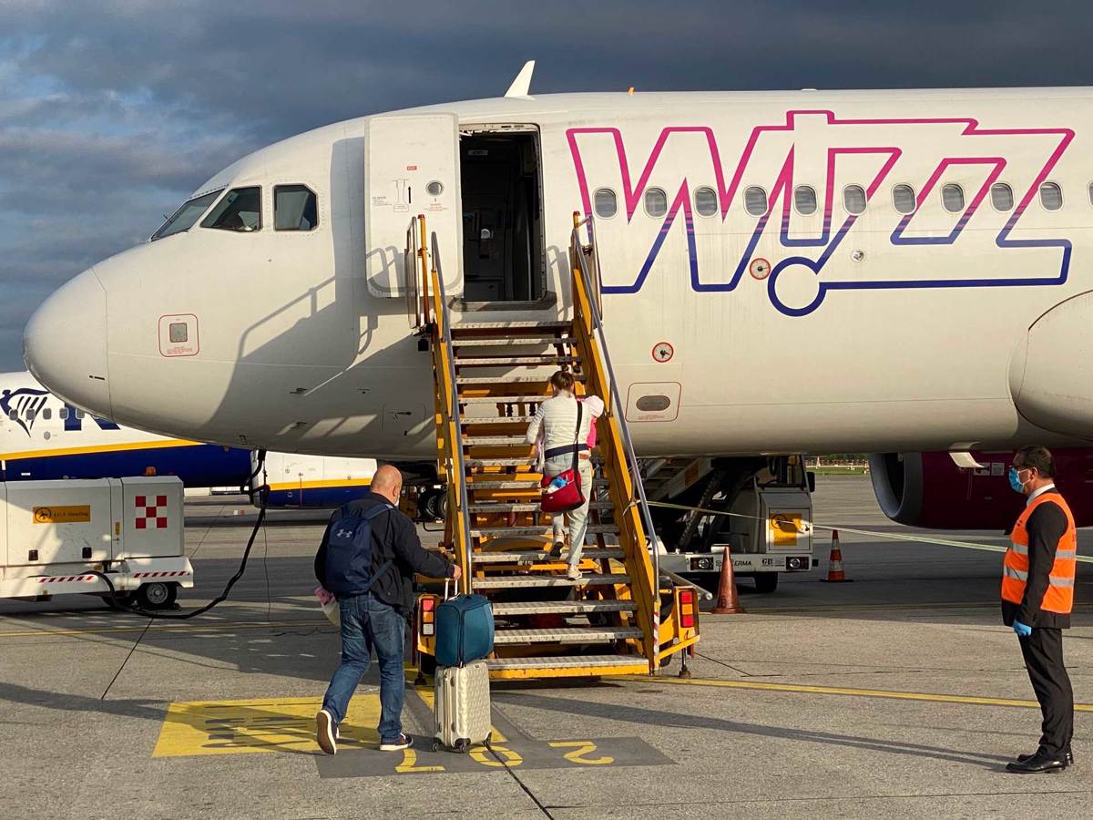 Wizz Air imbarco volo per Sofia.