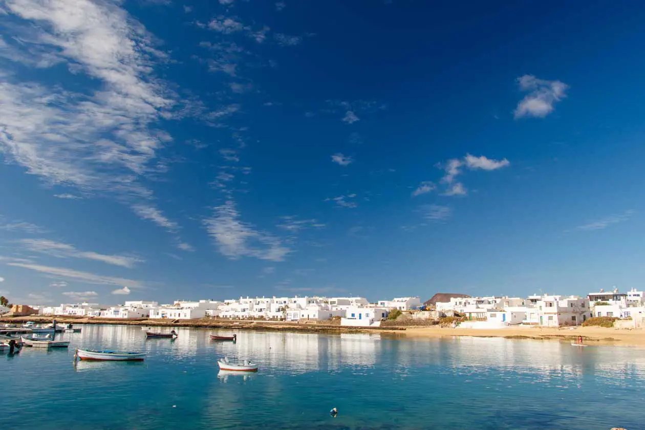 Caleta de Sebo, La Graciosa