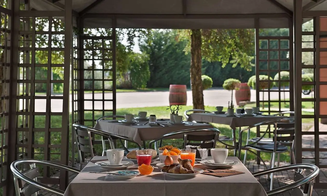 Hotel Cherasco Langhe, breakfast area