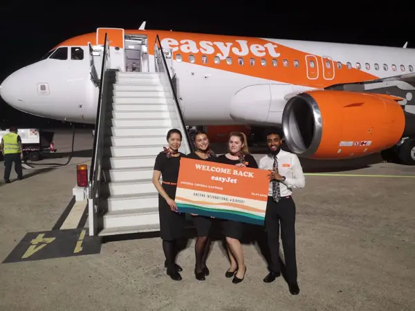 Inagurazione del volo Ancona - Londra Gatwick. Copyright © Aeroporto di Ancona e easyJet.