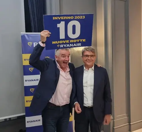 Da sinistra a destra: Michael O’Leary, CEO Ryanair Group e Andrea Tucci, VP Aviation Business development Sea. Copyright © Ryanair.