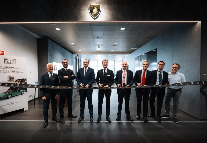 Lamborghini all'aeroporto di Bologna