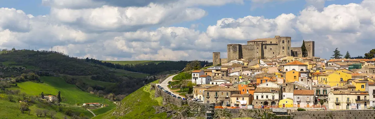 Basilicata tra castelli, borghi e paesaggi: viaggio nel cuore del Medioevo
