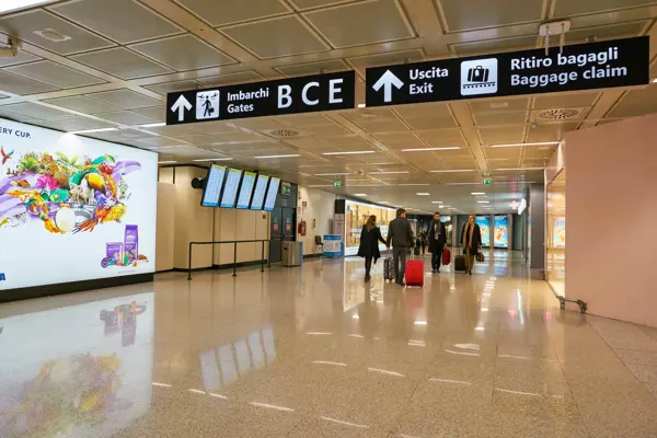Coronavirus: controllo temperatura dei passeggeri a Fiumicino