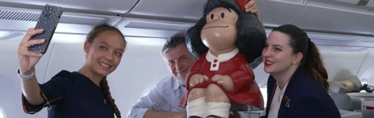 Mafalda vola a Madrid a bordo di un aereo Iberia