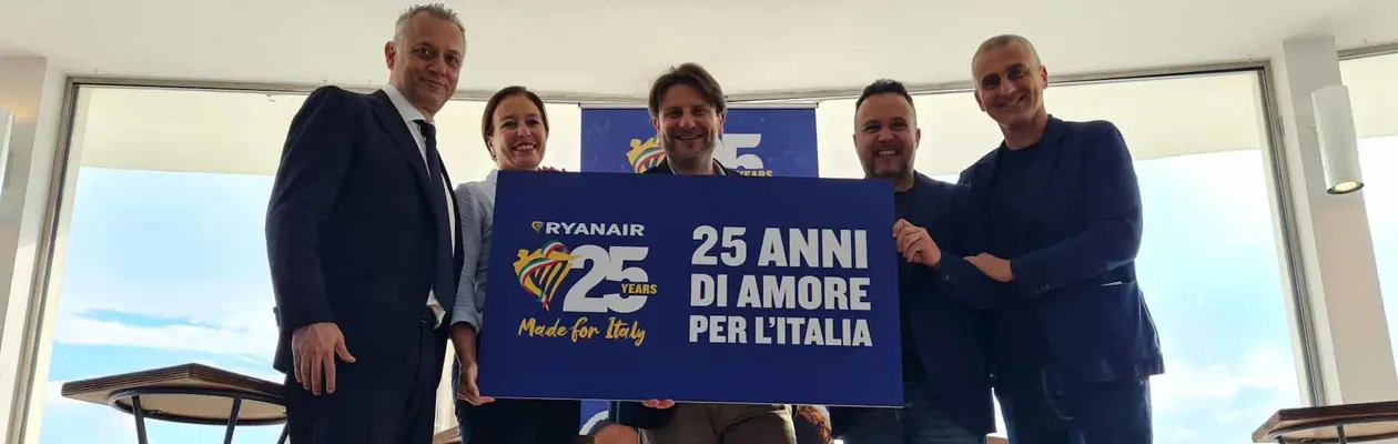 Ryanair festeggia 25 anni a Rimini