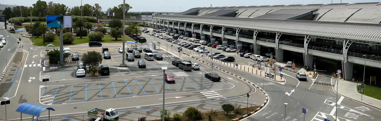 Aeroporto di Cagliari: parcheggio 20 minuti gratis agli Arrivi