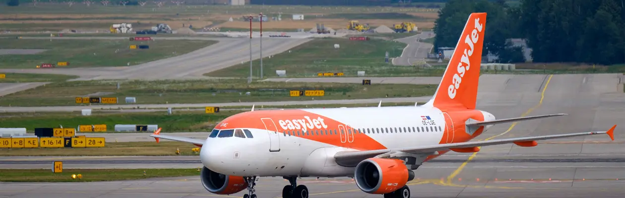 easyJet compie 25 anni