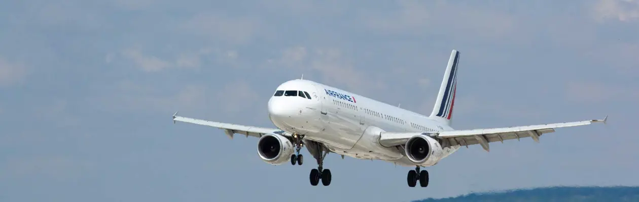 Air France celebra 90 anni di eleganza in tutto il mondo