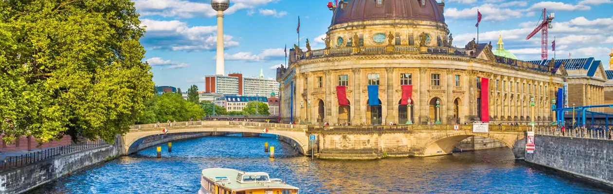 Berlino riapre ai viaggiatori stranieri dell'area UE