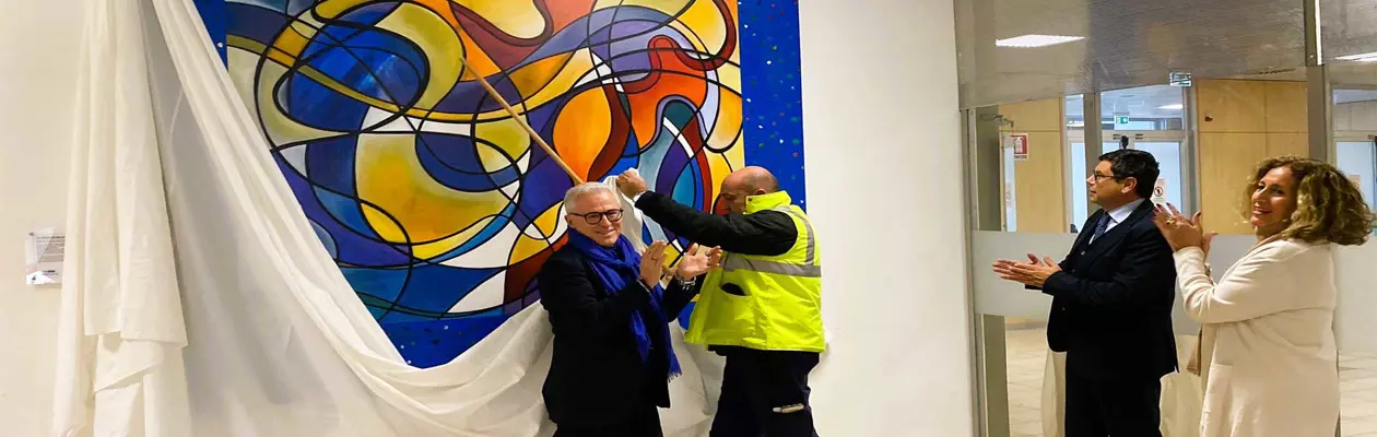 Un'opera di Gerry Bianco all’aeroporto di Trapani