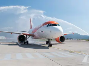 Primo volo easyJet all'Aeroporto di Milano Bergamo
